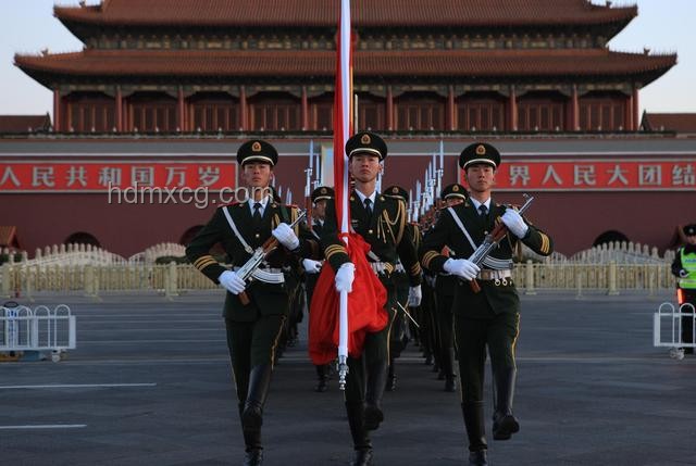 伊朗升旗背后的意义：果然，又一次神圣召唤